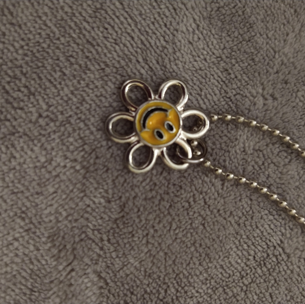 Fun Necklace - Picture 2 of 2
